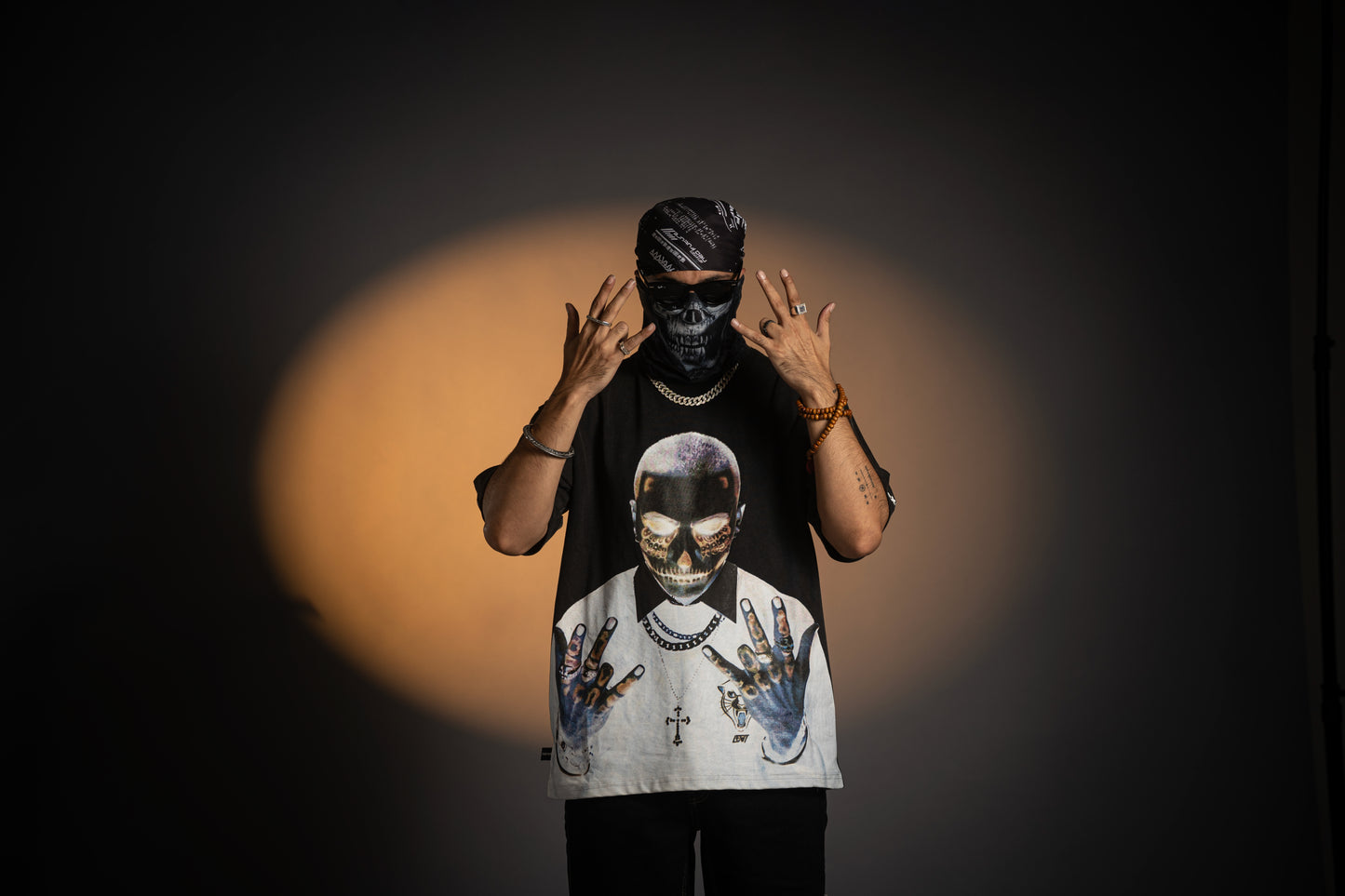 TUNNEL VISION TEE