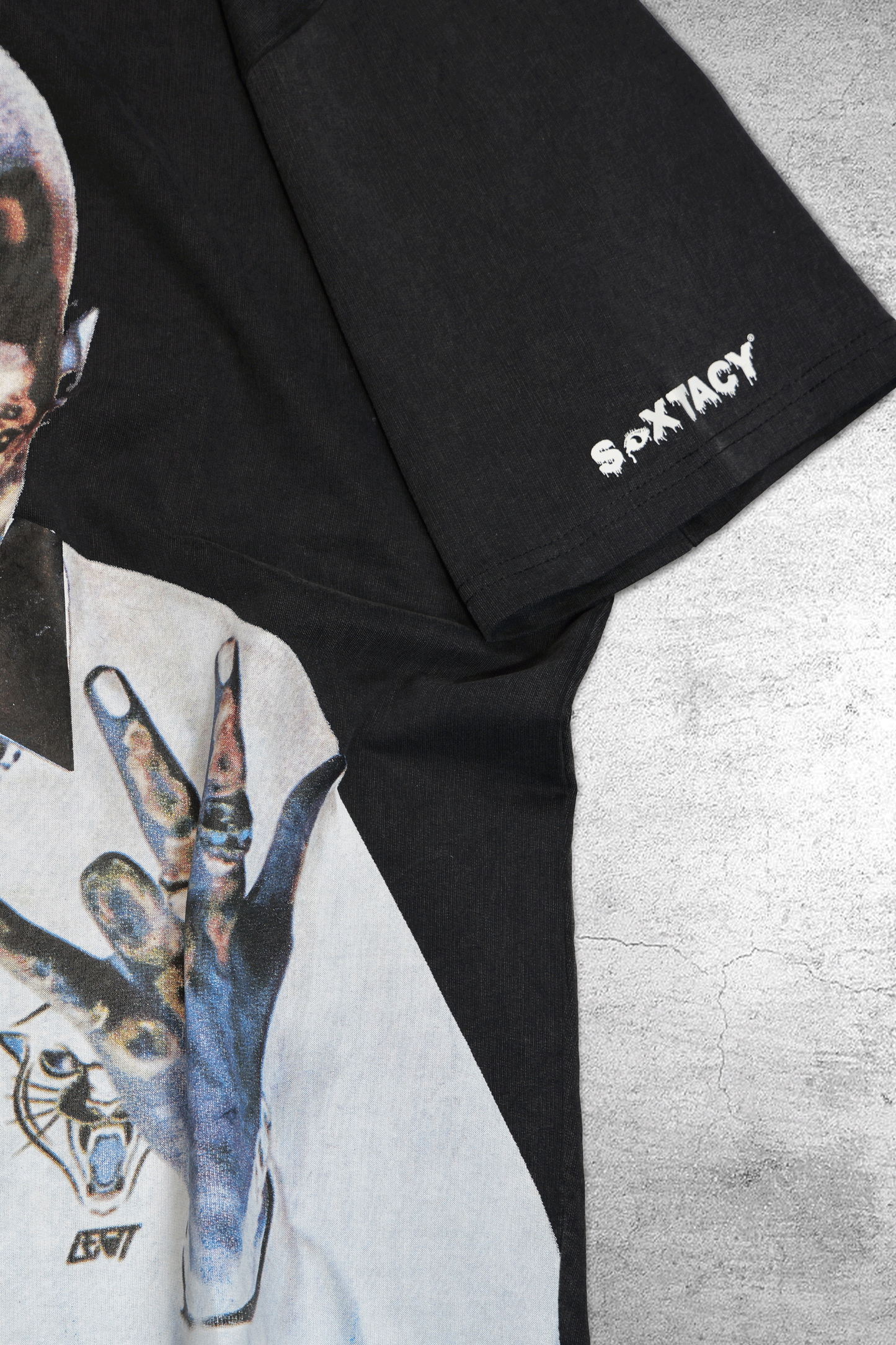 TUNNEL VISION TEE